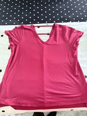 Lane Bryant Deep Red V-Neck Short Sleeve Tee